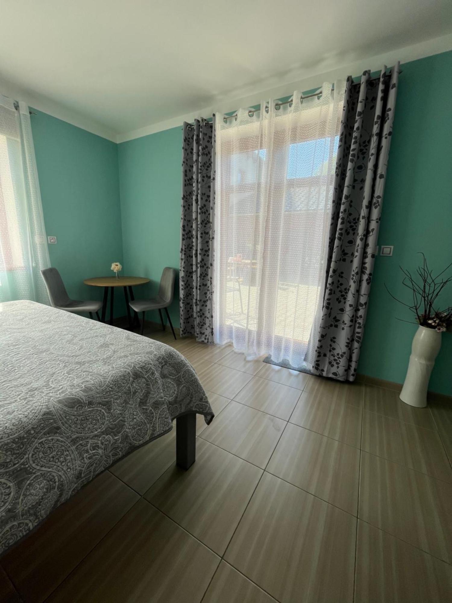 Apartman Pisarovka Lesna  外观 照片